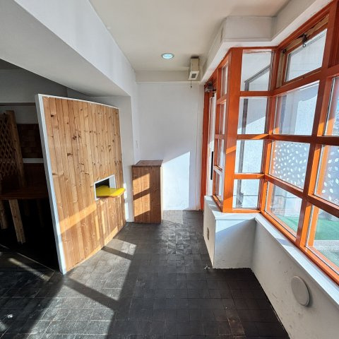 H.YamajiBuillのロビー