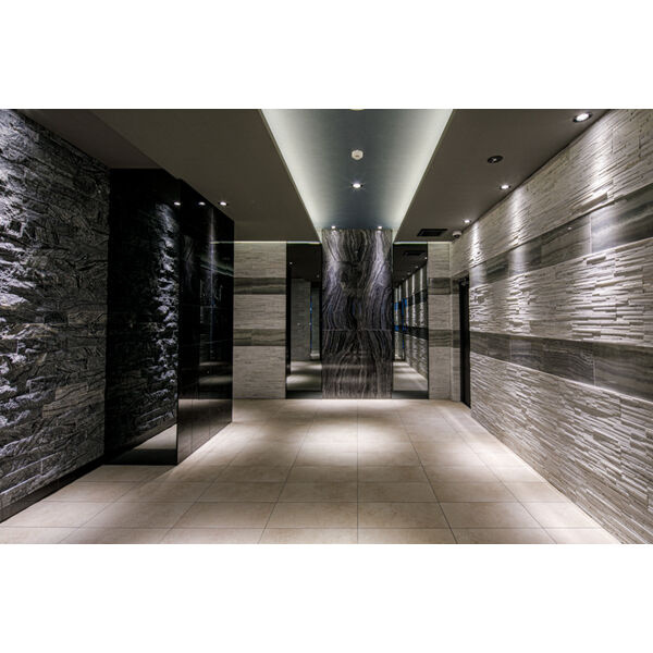 S-RESIDENCE黒川本通一丁目のロビー