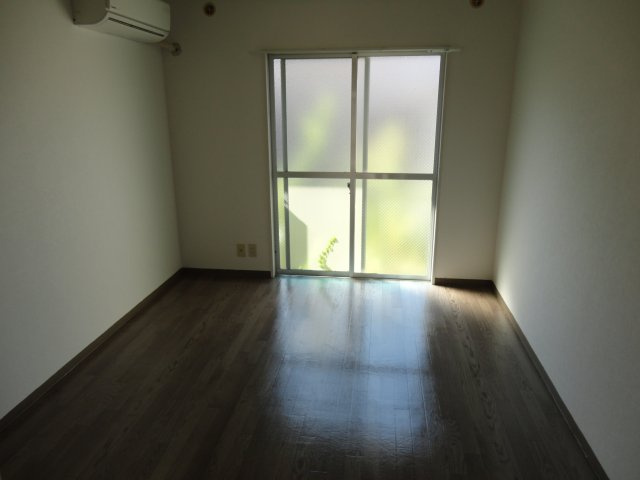 パルシオンの洋室