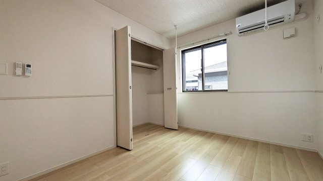 【寝室】