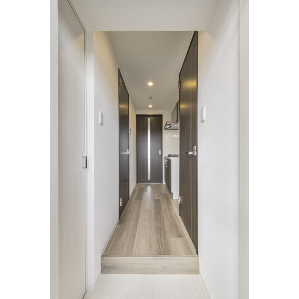 S-RESIDENCE浅間町の玄関