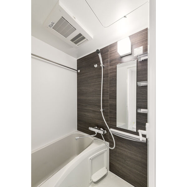 S-RESIDENCE浅間町の浴室