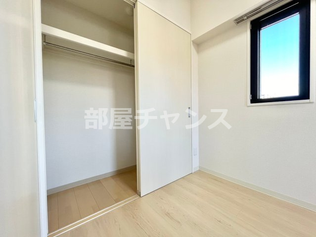 Pura Vida幅下の収納