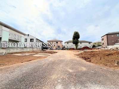 【前面道路含む現地写真】 | 狛江市東野川2丁目　売地　全9区画(9区画)