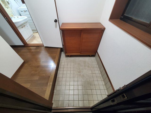 慈恩寺貸家の玄関