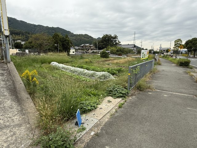 売土地　葛城市加守1,148㎡の外観