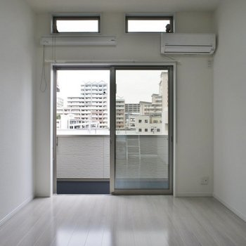 グランメール岩屋の居間・リビング