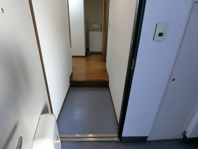 ベルフラワー御殿山の玄関