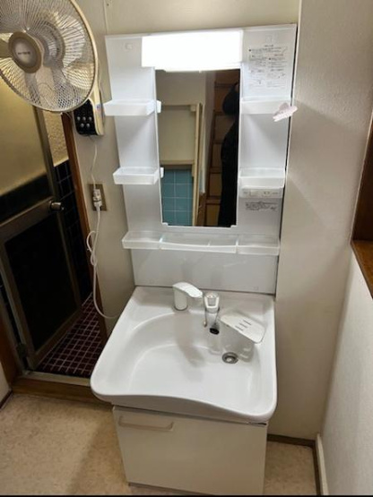 【独立洗面台】