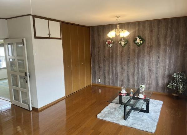 【居間・リビング】 | 茨木郡山B住宅A-15棟