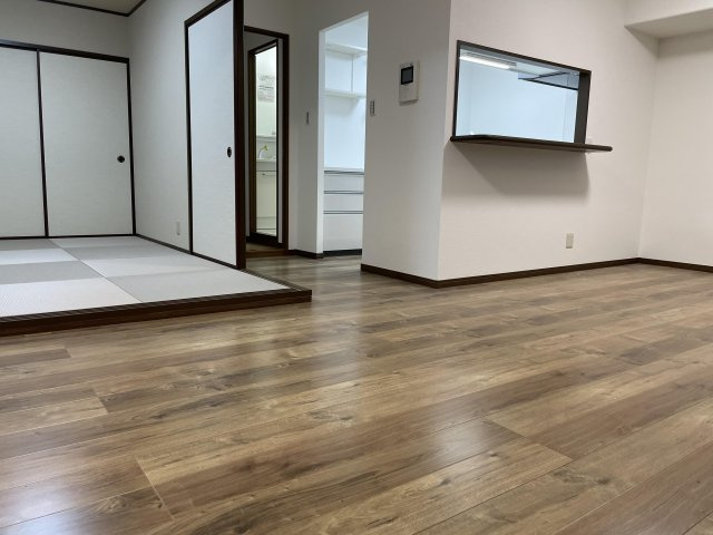 アルファステイツ桟橋通りⅠの居間・リビング