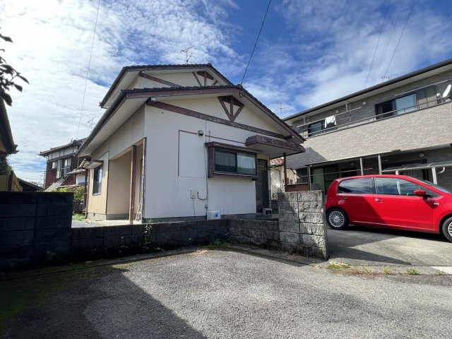 古閑中町戸建て