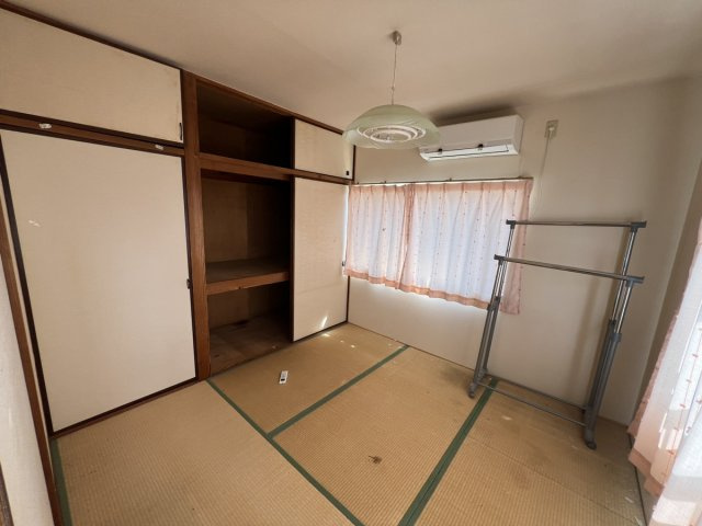 古閑中町戸建ての和室