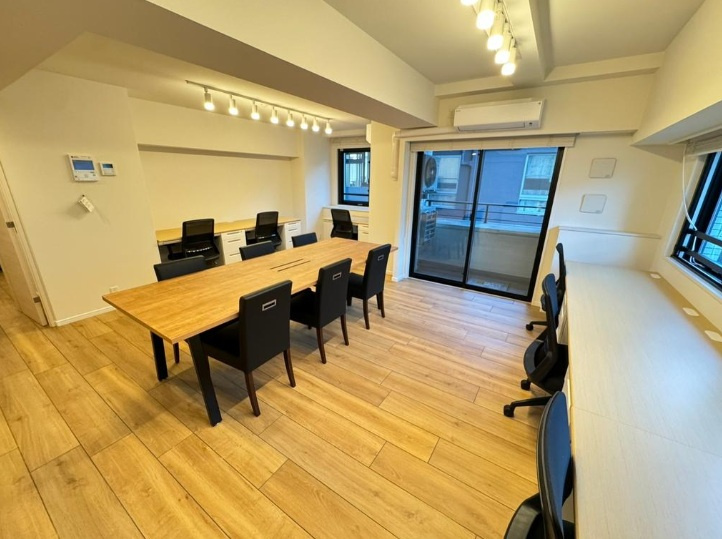 パークリュクス銀座monoの内装