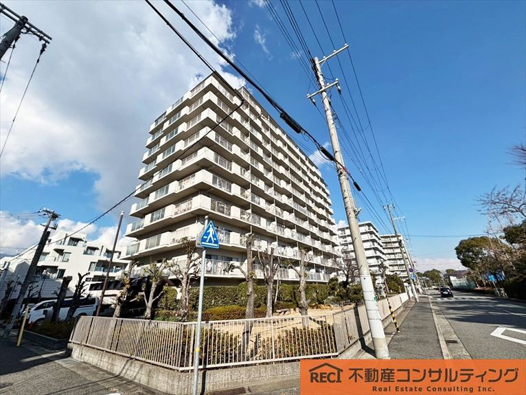 魚崎レックスマンション弐号棟の外観