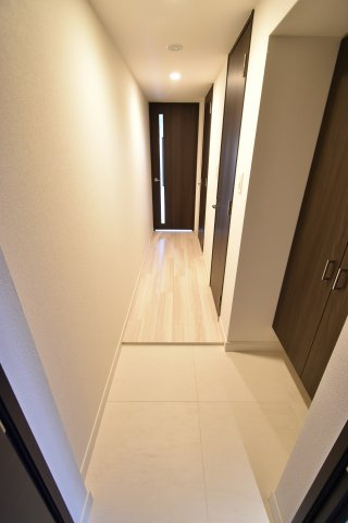 エスレジデンス日本橋クオリアの玄関