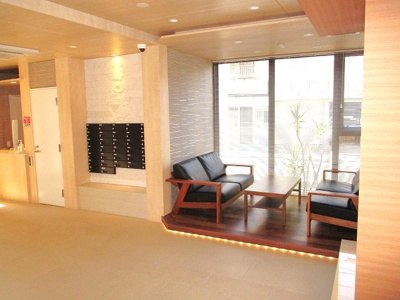 【ロビー】 | リヴィエールリシェル曽根（B-3)