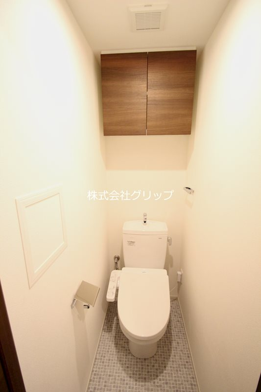 LEXE AZEST横濱関内のトイレ
