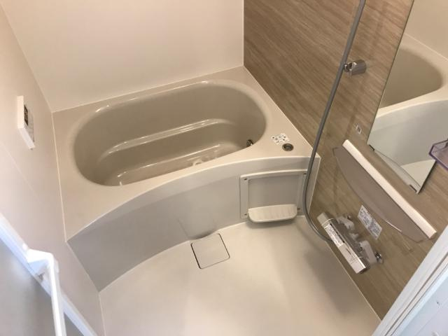 ウィステリアカイアの浴室|バス