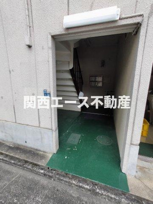【エントランス】 | 坂下マンション