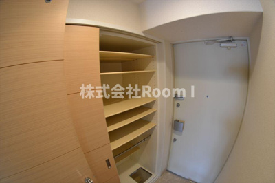 【収納】 | ユーレジデンス淀屋橋(旧ジュネーゼグラン淀屋橋) | 収納豊富です