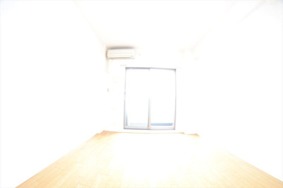 【居間・リビング】 | ユーレジデンス淀屋橋(旧ジュネーゼグラン淀屋橋) | 使いやすいリビングです