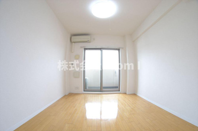 【洋室】 | ユーレジデンス淀屋橋(旧ジュネーゼグラン淀屋橋) | 洋室です