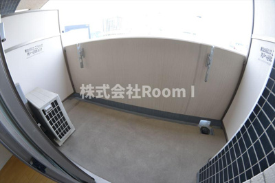 【バルコニー】 | ユーレジデンス淀屋橋(旧ジュネーゼグラン淀屋橋) | 落ち着いた時間を過ごせるバルコニーです