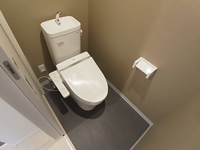 神戸市長田区御蔵通７丁目のアパートのトイレ|ウォッシュレット付トイレ