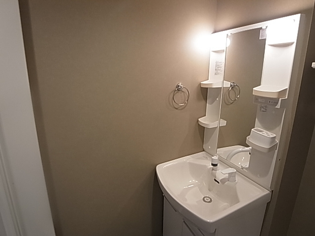 神戸市長田区御蔵通７丁目のアパートの洗面所|シャンプードレッサー