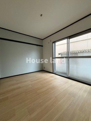 フォーブルさちの洋室