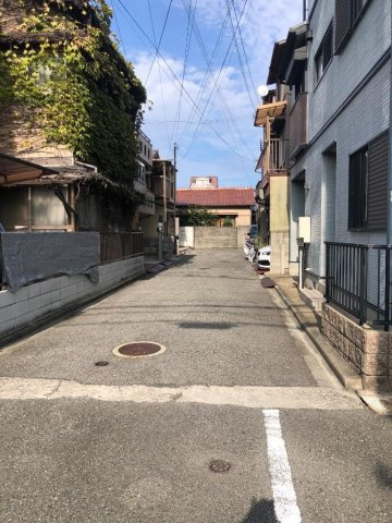 浜甲子園3丁目の前面道路含む現地写真