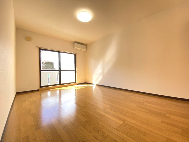 プライムハウスの洋室|洋室10帖