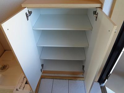 プライムハウスの収納|シューズボックス