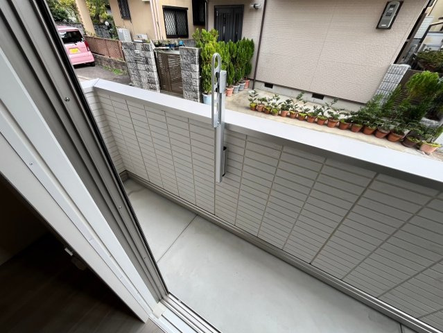 レーヴドドゥ芦屋のバルコニー