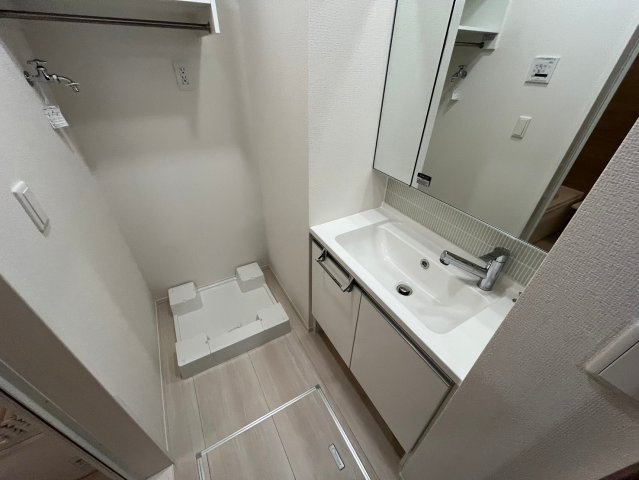 レーヴドドゥ芦屋の洗面所