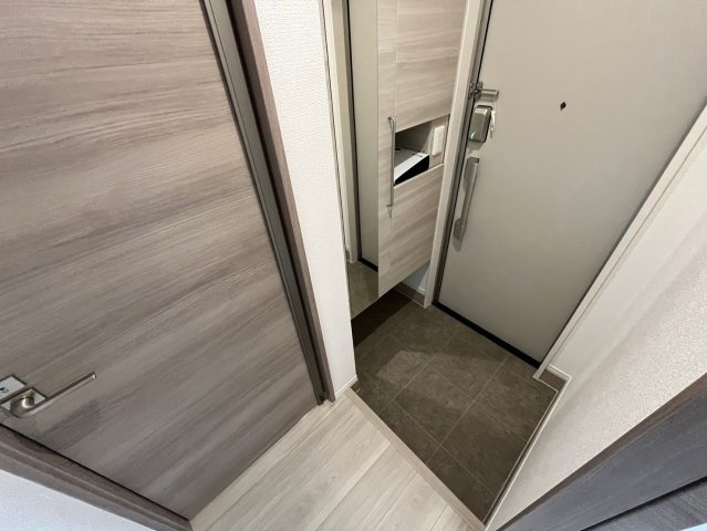 レーヴドドゥ芦屋の玄関