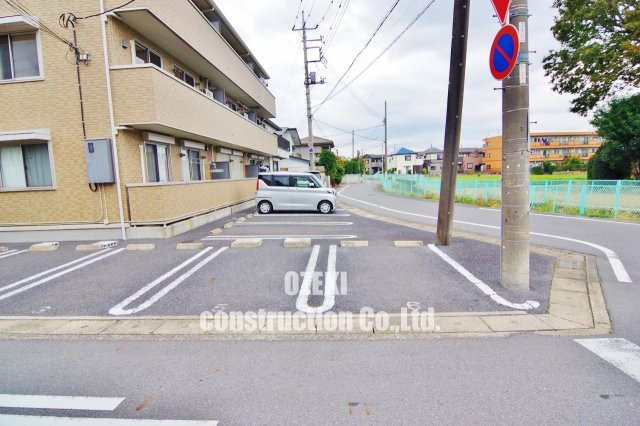 カンパーニュの駐車場