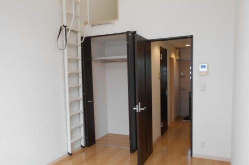 トモズハウスの居間・リビング