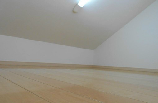 トモズハウスの寝室