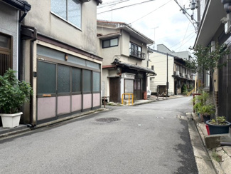【前面道路含む現地写真】 | 中京区壬生森町　建築条件付き | 現況：古家有