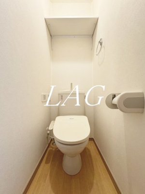 【トイレ】 | コルヌイエ  | トイレです。