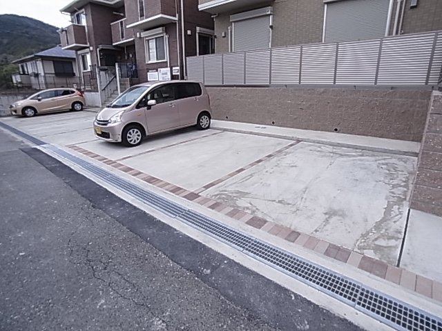 神戸市須磨区潮見台町５丁目のアパート