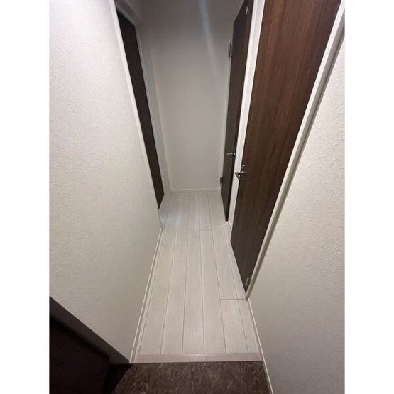 【玄関】 | セジュール | 別号室の写真になります。現況優先。