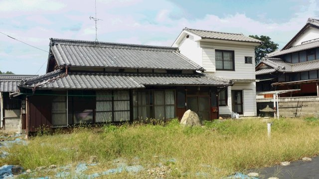 西条市飯岡の売地の外観