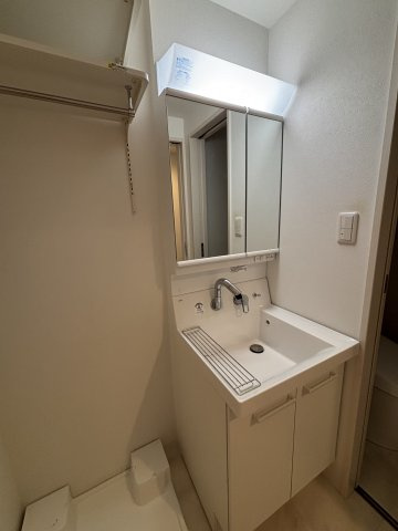 ESCALA四條畷の洗面所