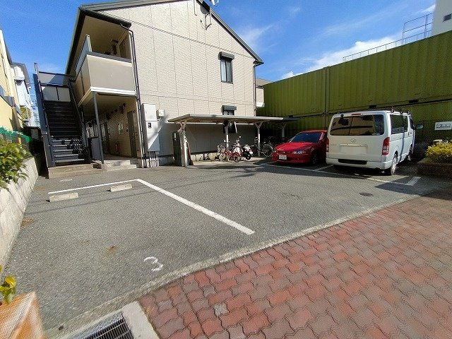 神戸市長田区苅藻通３丁目のアパート