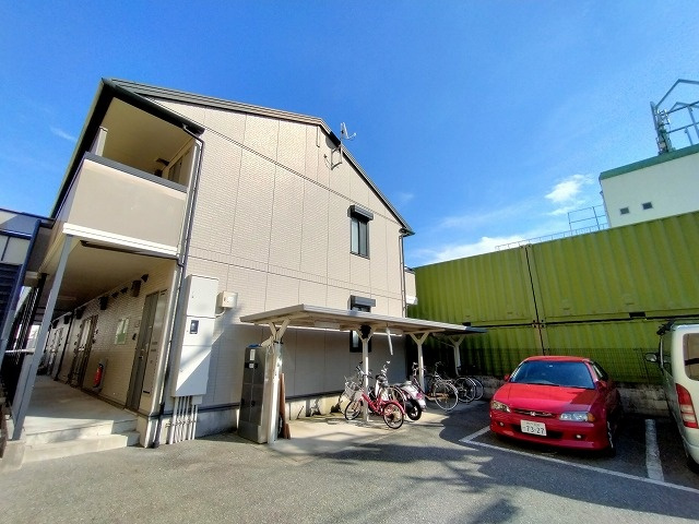 神戸市長田区苅藻通３丁目のアパートの外観