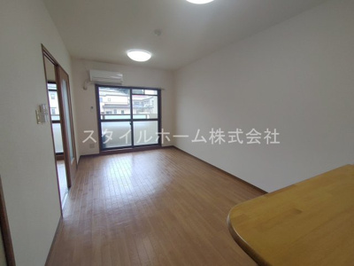 【居間・リビング】 | レジデンス緑ヶ丘