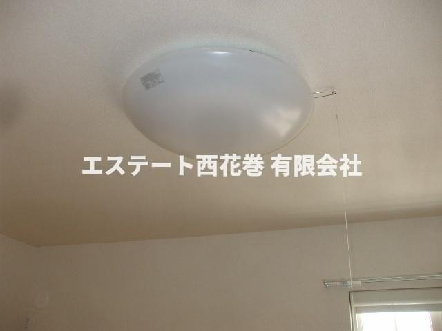 ソシア美春Ⅳの設備|照明器具ついています